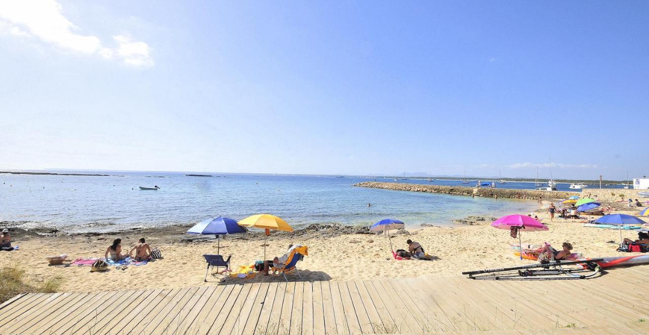 Villa Colonia Sea Holiday Colonia de Sant Jordi Exterior foto